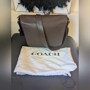 COACH Vintage 1994  Museum Bag Leather Messenger Flap Magnetic FREE PURSE PILLOW